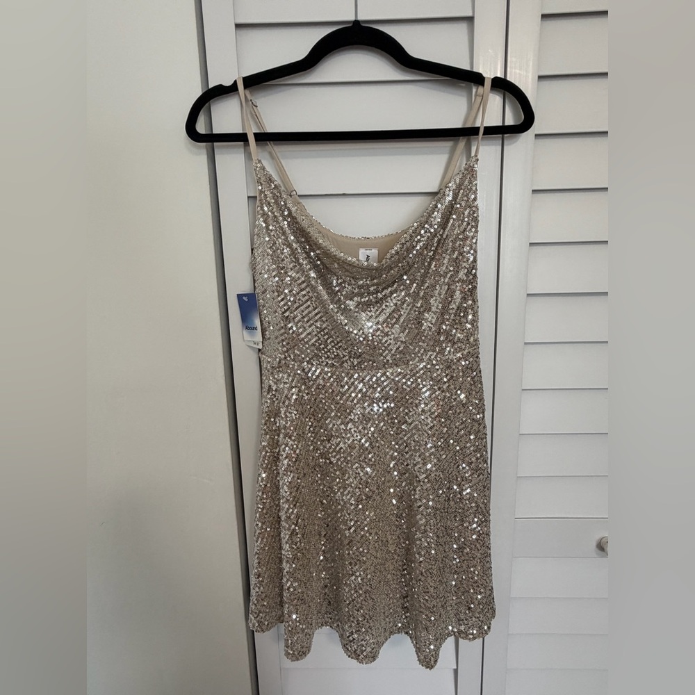 NWT Nordstrom Abound Sequin Dress in Beige